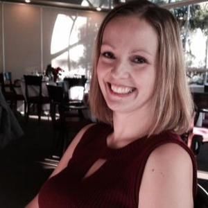 Meet your Posher, Cara